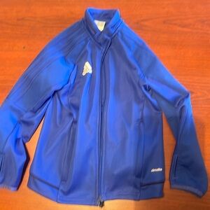 Gently used adidas size 5-6 zipper sweater